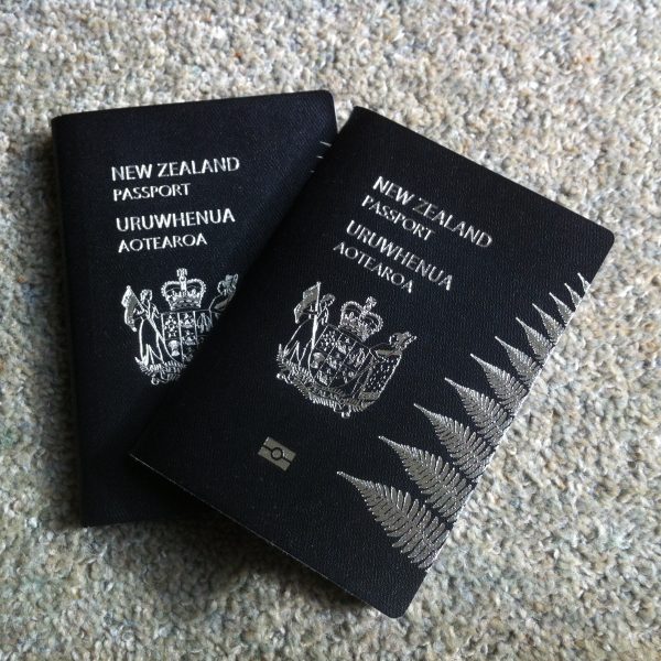 New-Zealand-passports1-600x600-1.jpg